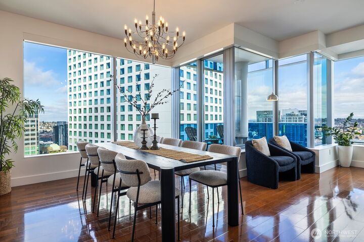 Property Photo:  737  Olive Way 3702  WA 98101 