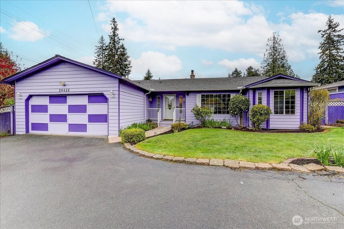 Property Photo: 20426 Dayton Avenue N WA 98133