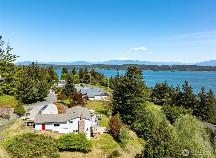 Property Photo:  4444  Norris Lane  WA 98277 