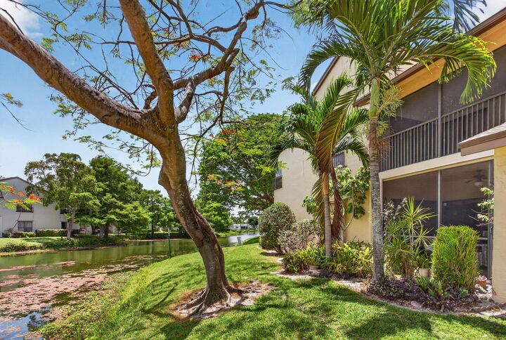 Property Photo:  3713 Cocoplum Circle 3545  FL 33063 