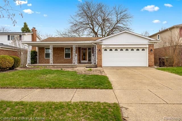 Property Photo:  12215 Manor Drive  MI 48195 