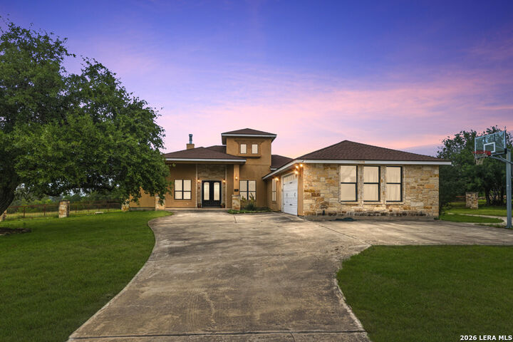 Property Photo:  951 Private Road 3702  TX 78253 