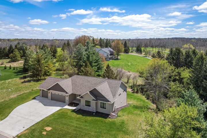 Property Photo:  309 Drumlin Loop  WI 54971 
