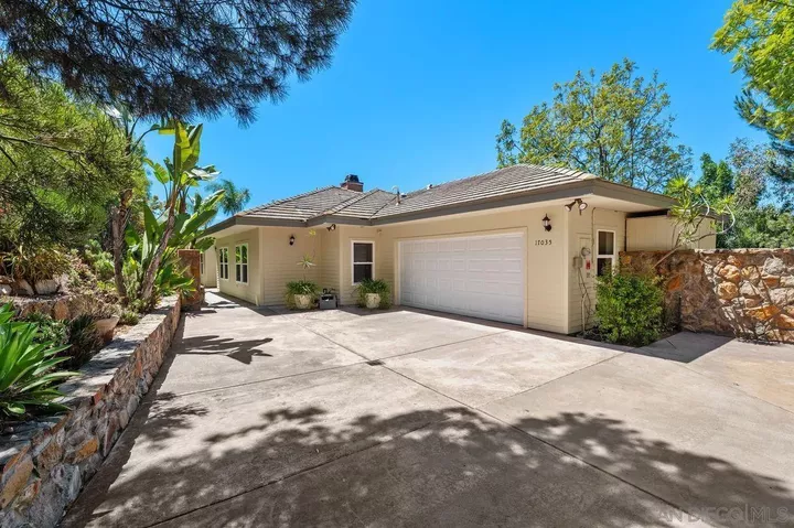 Property Photo:  17035 Rio Maria Rd  CA 92040 