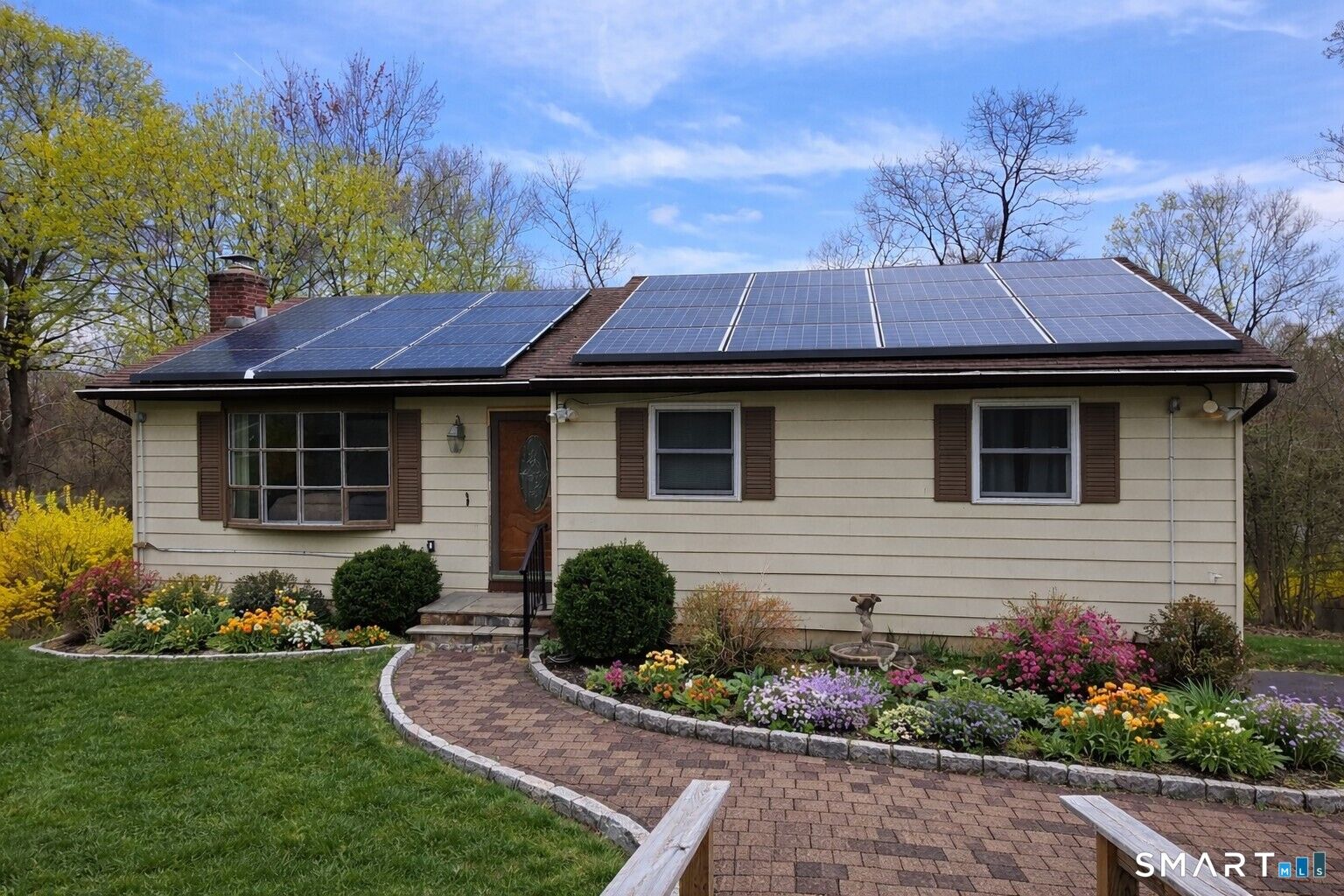 Property Photo:  39 Charcoal Ridge Road East  CT 06812 