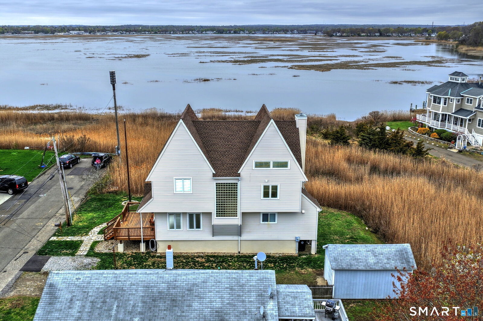 Property Photo:  19 Sand Street  CT 06460 