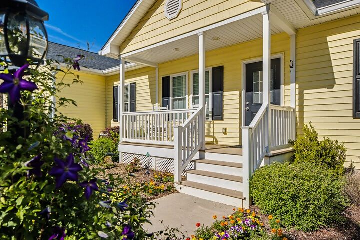 Property Photo:  242 Lake Ridge Drive  VA 24529 