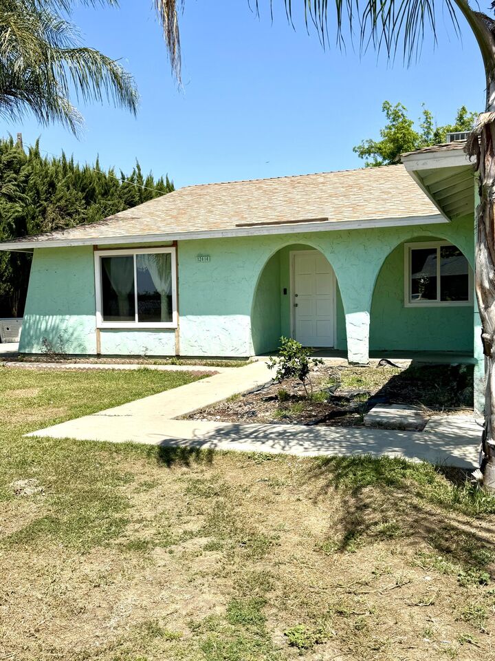 Property Photo:  12414 Edward Avenue  CA 93647 