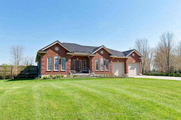 653 Peter Street — photo 1