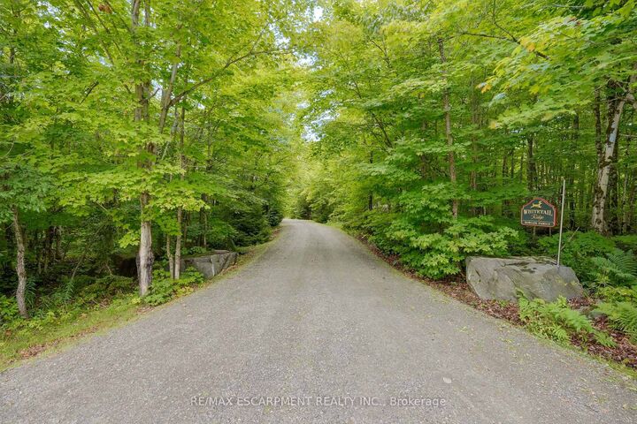 Property Photo: 36 Manitouwabing Estates Road ON P2A 0B5