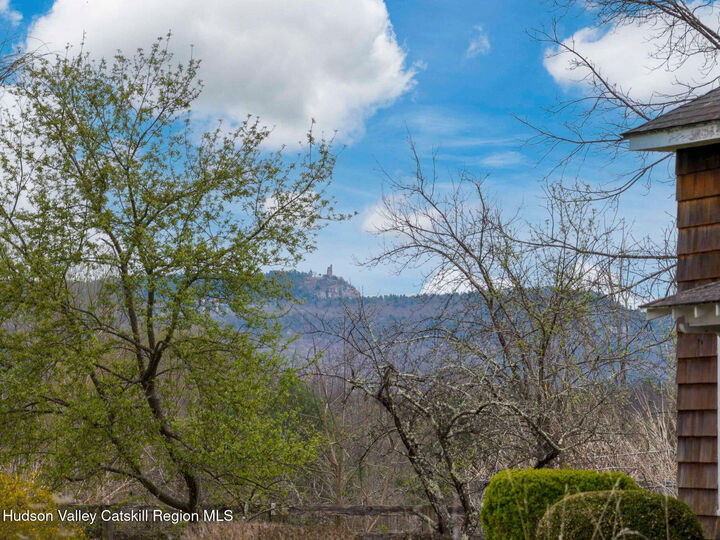 Property Photo:  280 Cooper  NY 12404 
