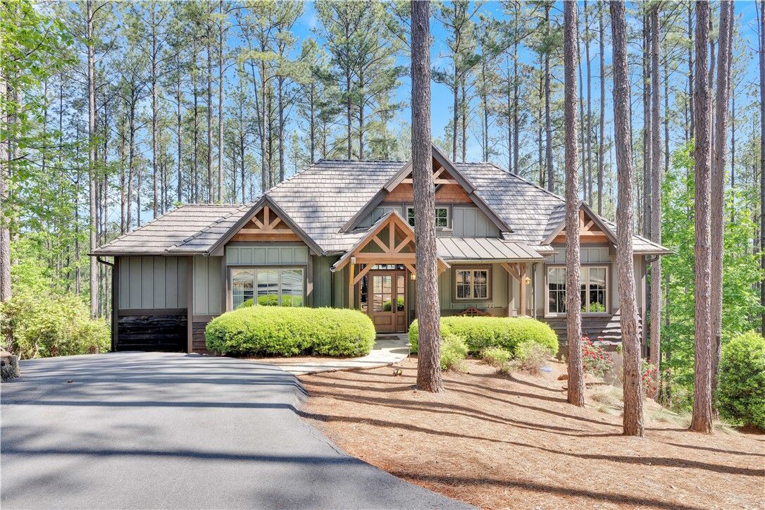 Property Photo:  124 Guest House Court  SC 29685 
