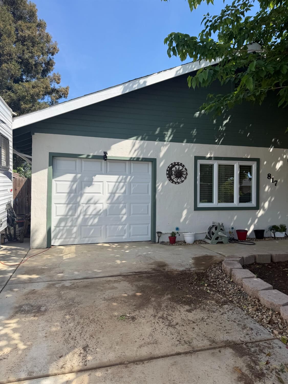 Property Photo:  817 Jefferson Street  CA 95694 