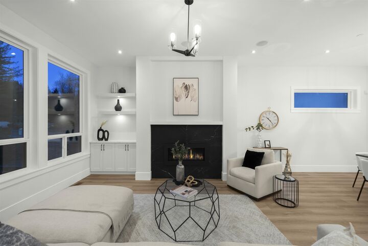 Property Photo: 11018 243B Street BC V2W 1H5