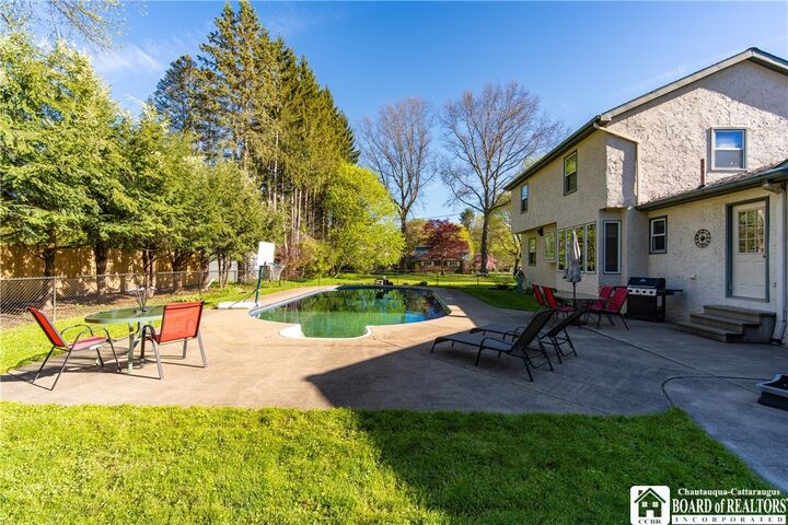 Property Photo:  28 Westminster Drive  NY 14701 