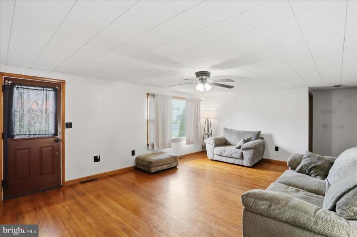Property Photo:  1025 Carolina Avenue  WV 26726 