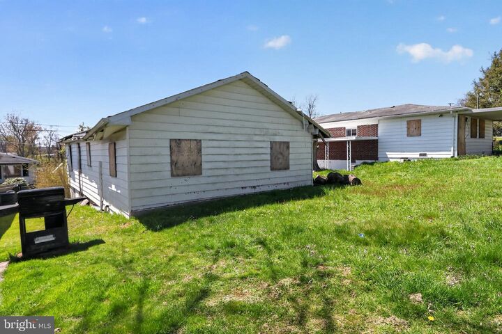 Property Photo:  113 Cannaday Street  WV 25801 