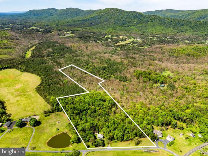Property Photo:  102 Hall Road  VA 22630 