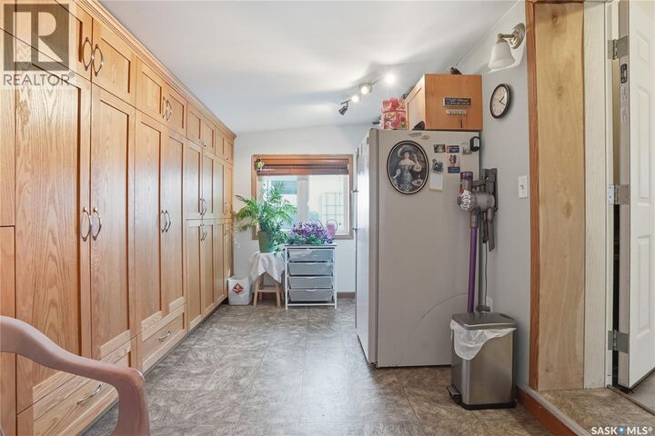 Property Photo:  14 401 Railway Avenue E  SK S0L 3J0 
