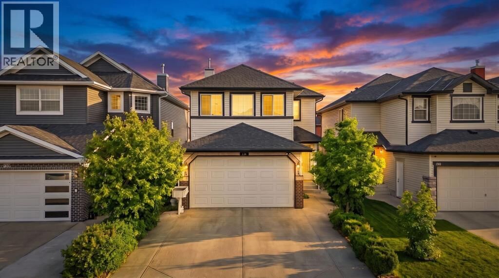 Property Photo:  139 Saddlehorn Close Northeast  AB T3J 5C6 