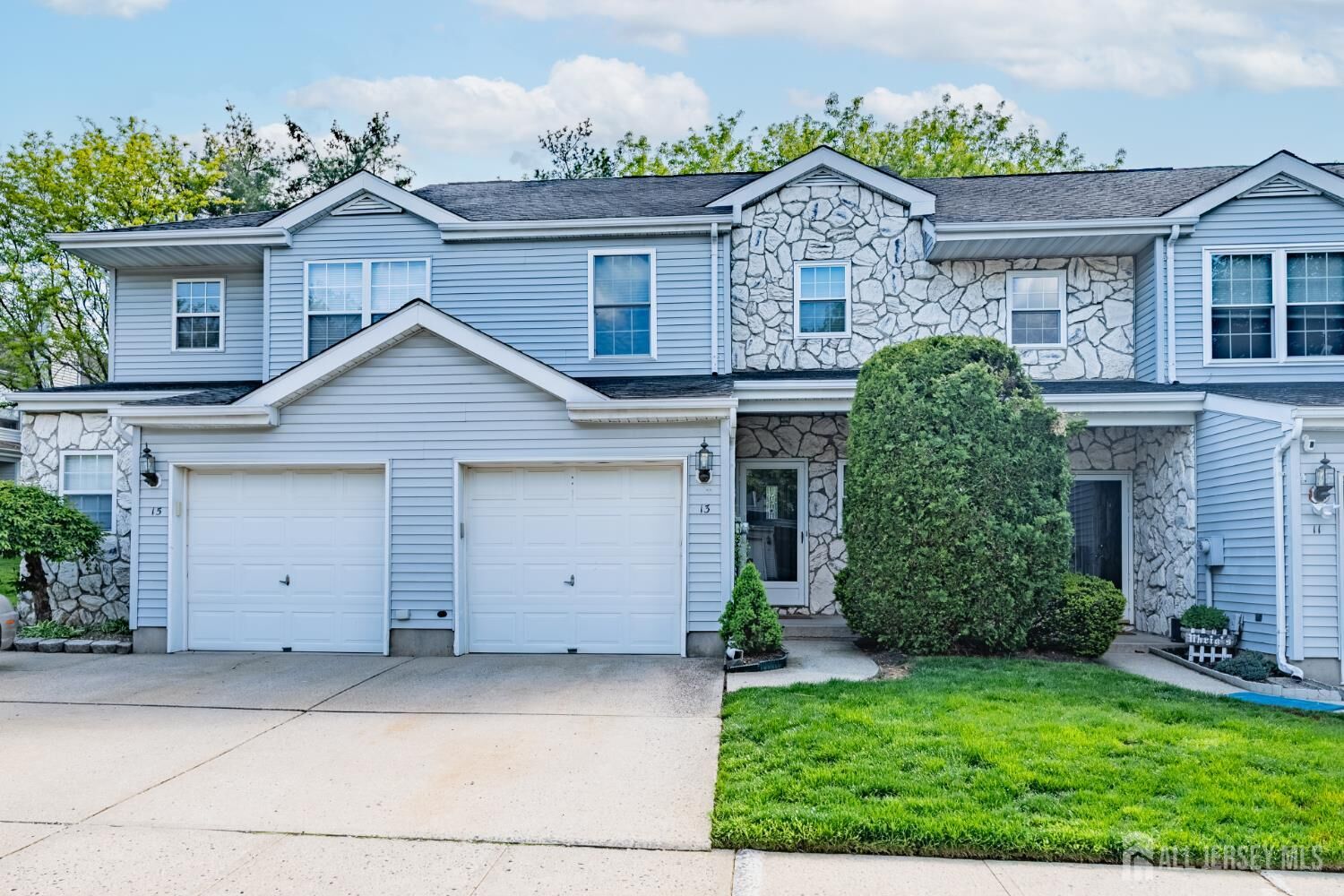 Property Photo:  13 Mine Road  NJ 08831 