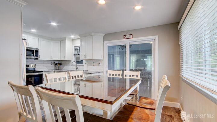 Property Photo:  56 Essex Road  NJ 08831 