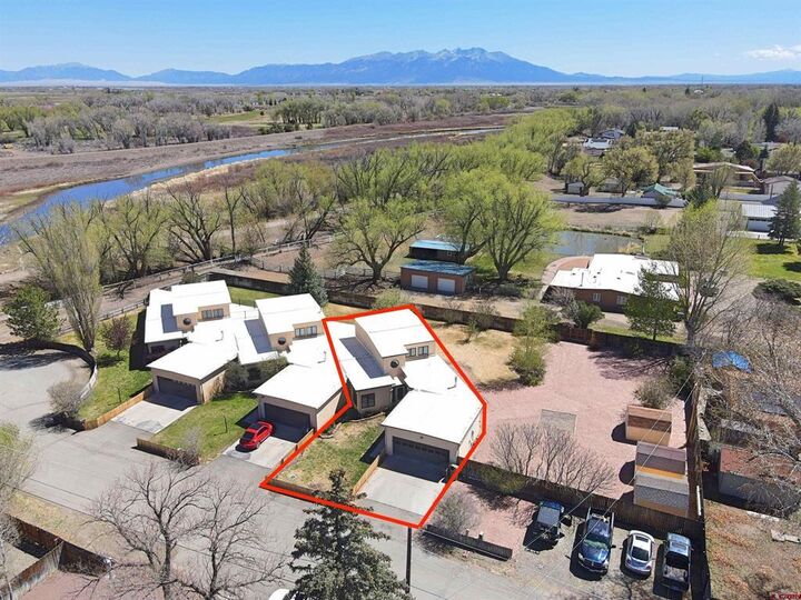 Property Photo:  2 La Veta Avenue C  CO 81101 