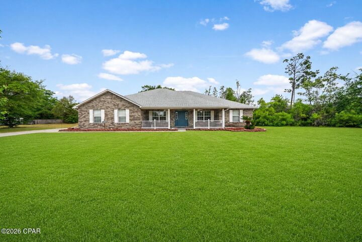 Property Photo: 3701 Cornelia Lane FL 32409