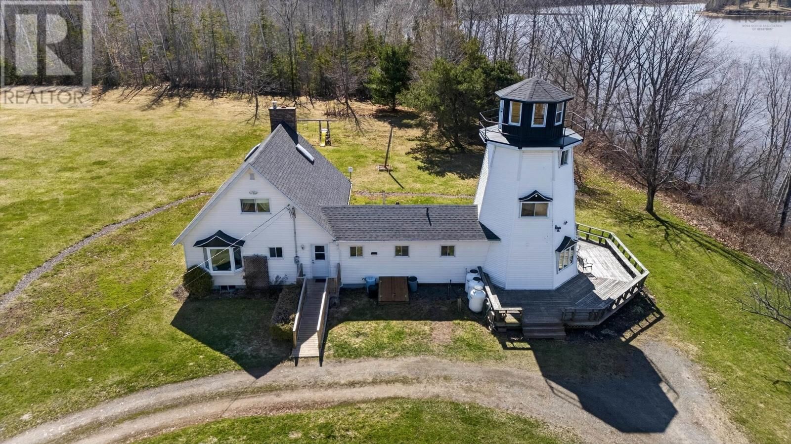 Property Photo:  Sand Point Rd (Plus Two Vacant Lots) 309  NS B0K 1V0 