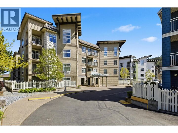 Property Photo: 547 Yates Road 214 BC V1V 2T9