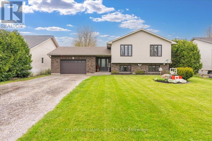 Property Photo: 29 Wellington Street ON N0L 1Z0