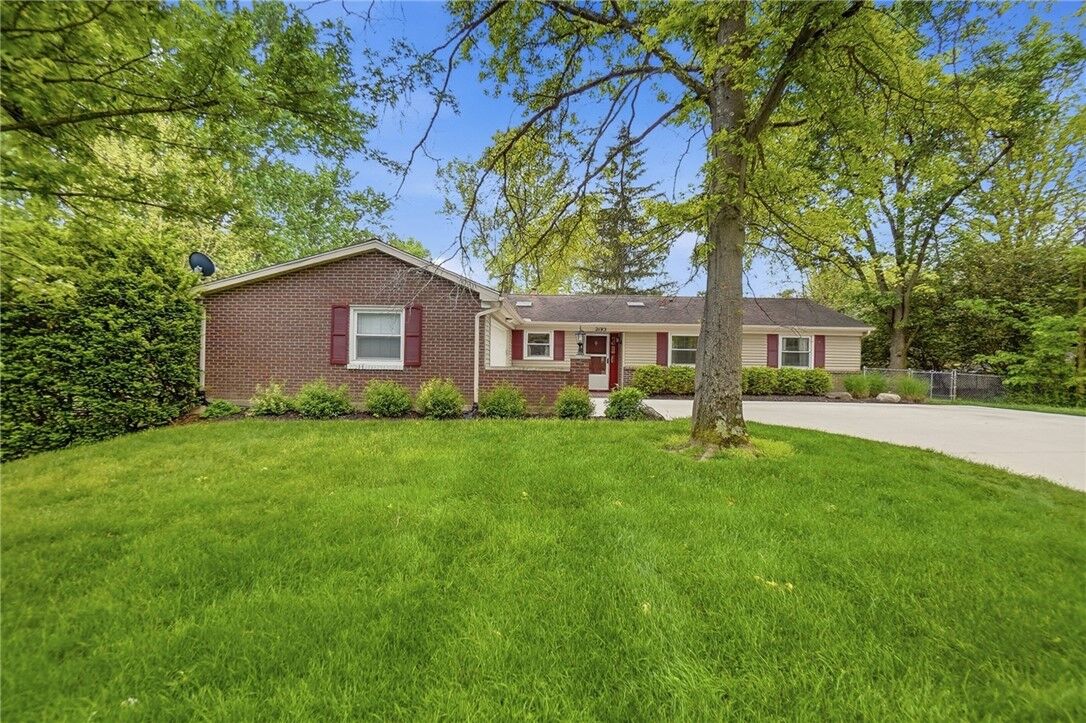 Property Photo:  2193 Regent Park Drive  OH 45305 
