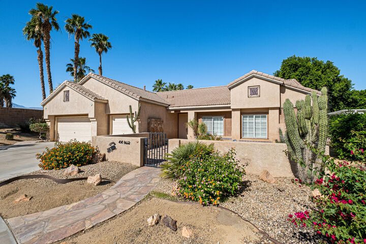 Property Photo:  44965 Malia Circle  CA 92253 