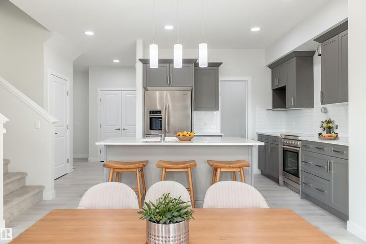 Property Photo:  20829 15A Avenue NW  AB T6M 3N8 