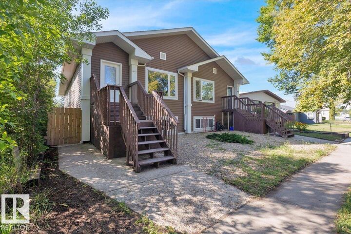 Property Photo: 4711 47 Avenue AB T0A 2W0