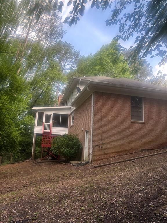Property Photo:  2562 River Knoll Drive SW  GA 30047 