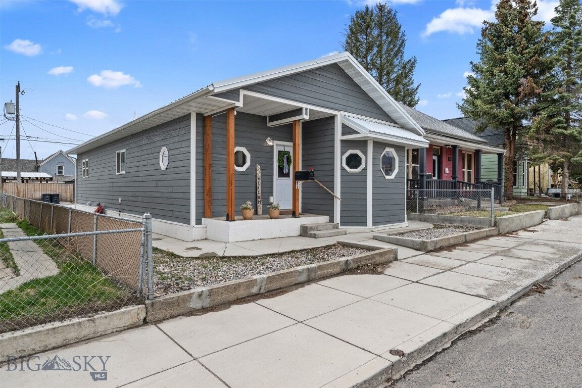 Property Photo:  1256 E 2nd Street  MT 59701 