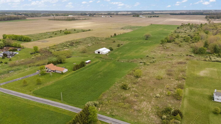 Property Photo:  311 S 300  IN 46385 