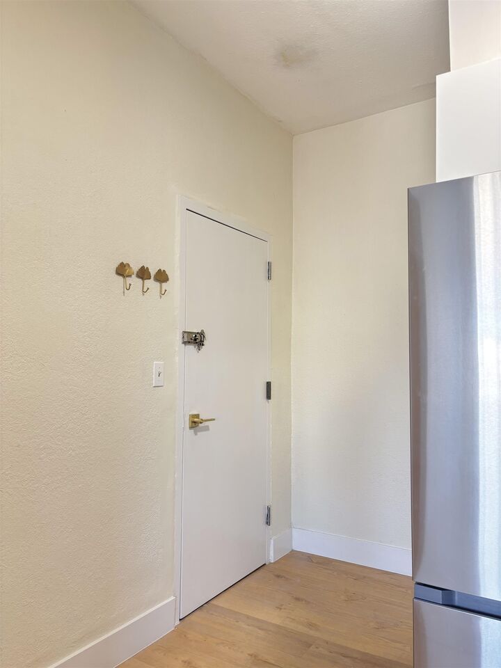 Property Photo:  213 48th St 4A  NJ 07087 