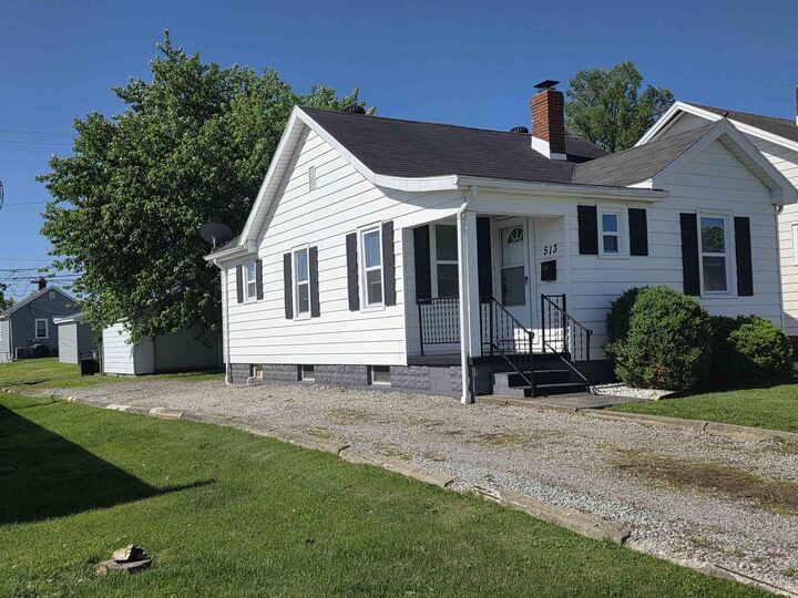 Property Photo:  513 Richardt Avenue  IN 47711-3745 