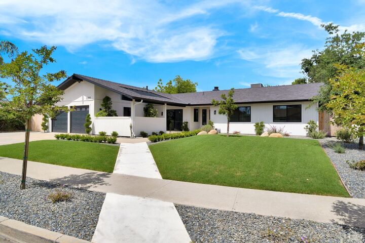 Property Photo:  2344 Magnolia Court  CA 93230 