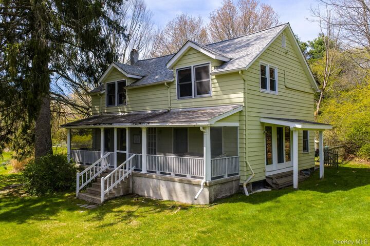 Property Photo:  271 High Road  NY 12737 