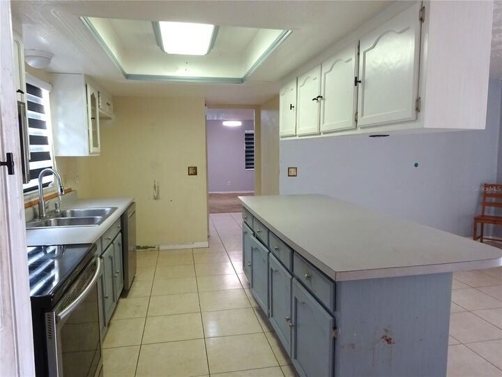 Property Photo:  1556 Heather Way  FL 34744 