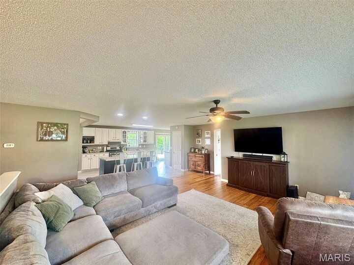 Property Photo: 15335 Villa Drive MO 63456