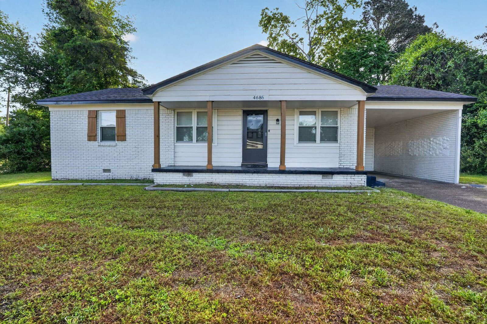 Property Photo:  4686 Gill Rd  TN 38109 