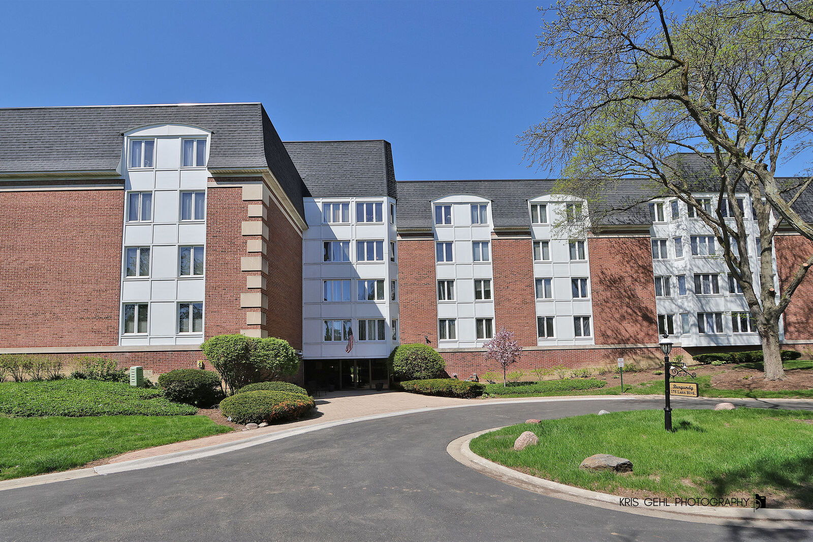 Property Photo:  175 Lake Boulevard 318  IL 60089 