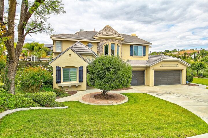 Property Photo:  14182 Crystal View  CA 92508 