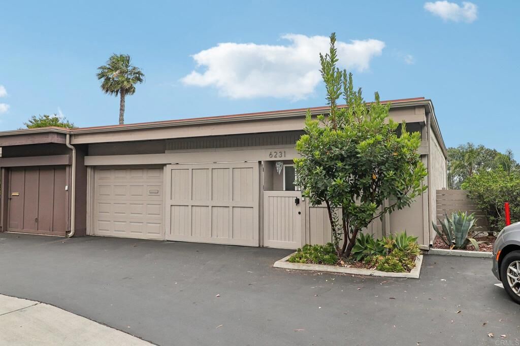 Property Photo:  6231 Caminito Telmo  CA 92111 