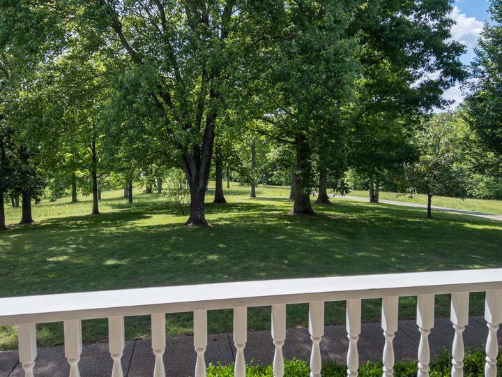 Property Photo:  904 Weeping Willow Rd  TN 37075 
