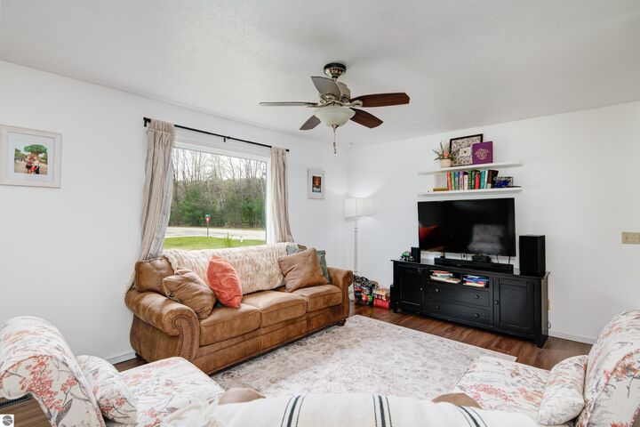 Property Photo:  2575 Reily Court  MI 49685 